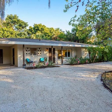 Beautiful Glam Mid-Century 1 Block From Sarasota Bay With Firepit Villa ภายนอก รูปภาพ